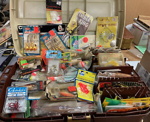 HUGE FISHING LOT!! TACKLE BOXES W/ NEW AND VINTAGE LURES, JIGS, SPOONS, & MORE!!