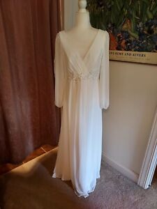 Ever Pretty White Wedding Dress Size 12