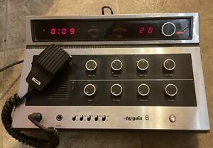 Vintage  HyGain 8 CB 40 Channel Base Station Radio Turns On Untested