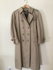 BURBERRYS FOR SAKS Womens Trench Coat with Removable Wool Liner Sz Petite Medium