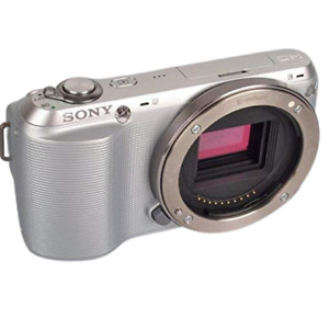 Sony  Alpha NEX-3 Interchangeable Lens Digital Camera  Body (Silver) New