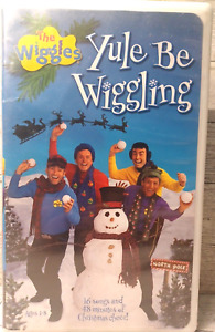The Wiggles Yule Be Wiggling VHS Clamshell British 200 Singing Dancing Christmas