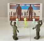 Close Encounters of the Third kind, ALIEN figures & scientist on Header Card