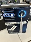Oral-B SmartSeries 7000 Rechargeable Toothbrush Bluetooth SmartGuide - White