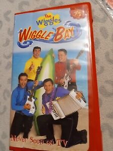 The Wiggles, Wiggle Bay VHS Movie Song And Dance Music Australia Very Good Video