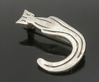 925 Sterling Silver - Vintage Etched Sitting Kitty Cat Brooch Pin - BP9471