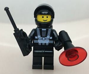 LEGO® Minifigure Classic Space Blacktron 1 with Equipment Set 6895 6987-sp001