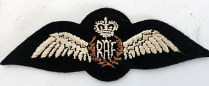 RAF Royal Air Force Pilot Wings Insignia Patch   Pre-Owned