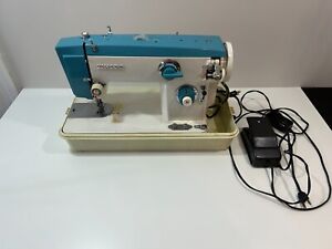 Vintage WHITE Model 455 Sewing Machine with Case Manual & Parts Tested Working