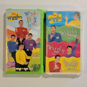 The Wiggles - Wiggly Wiggly World! + Wiggly Play Time VHS 2001 FAMILY - LOT OF 2