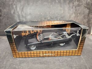 Auto Art Ford Forty-Nine Custom Coupe Concept Car 1 999 1/18 Black 72831 Diecast