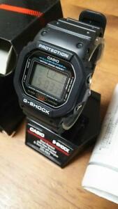 G-Shock Dw-5600 Casio With Box, Some Parts Of The Box Are Dirty Etc.