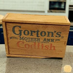 VTG Gorton's EMPTY Codfish Wood Box w  Lid 6X4X2 inch  GARAQUET, NEW BRUNSWICK