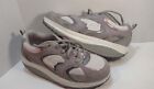 NICE !! Sketchers Fitness Shape Ups Women’s Shoes Size 10 US Gray/Pink/White