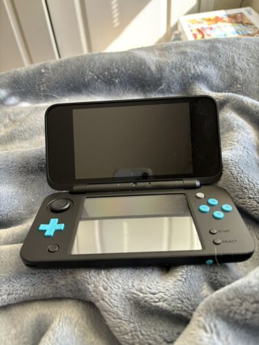 New ListingModded Nintendo 2DS XL Console - Black/Turquoise