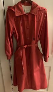 London Fog Maincoats Women’s Size 12 Salmon Red Trench Coat W/Belt and Hood