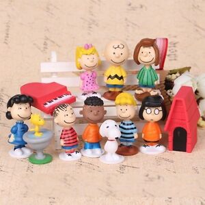 Peanuts Charlie Brown Snoopy Playset 12 Figure Cake Topper * USA SELLER* Toy Set