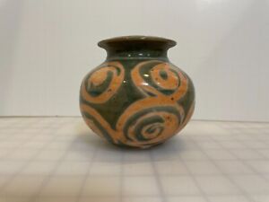 Hand thrown studio pottery signed 4