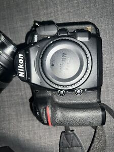 New ListingNikon D850 45.7 MP Digital SLR Camera - Black (Body Only)