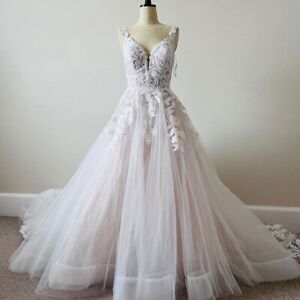 Elegant Wedding Dresses V-Neck Off Shoulder A-line Tulle Applique Bridal Gowns