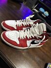 Size 11 - Jordan 1 Retro OG High Chicago 2015 - with Box and Laces.