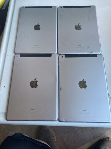 Lot of 4 Apple iPad Pro 1st Gen A1954 Wi-Fi 11