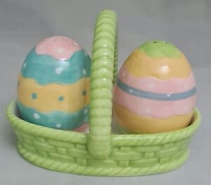 Easter Egg in Basket Ceramic Shakers Salt Pepper Decor Spring Johanna Parker