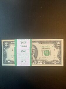 100 TWO DOLLAR BILLS - $2 UNCIRCULATED SEQUENCIAL - TWO STAR NOTES INSIDE! (*6)
