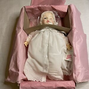 New ListingVintage Mary Mine #5760 Madame Alexander 18” Baby Doll Victoria Blue Eyes In Box