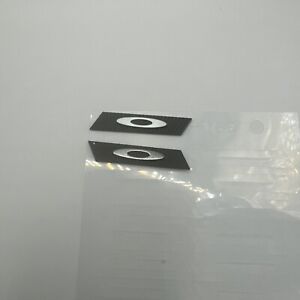 Oakley Sutro Authentic Black/Silver Icon Set