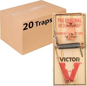 Victor M156-20 Metal Pedal Sustainably Sourced FSC Wood Snap Mouse Trap - 20 Tra