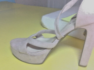 GUESS PINK Stilettos High Heel Strappy Sandals-Size 5.5