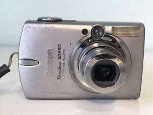 Canon PowerShot ELPH SD550 Digital Camera 7.1MP w/ Battery Tested