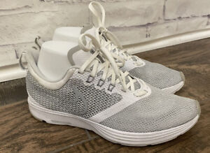 Nike Zoom Strike Athletic Running Lace Up Shoe Womens Size 9 AJ0188-100 White