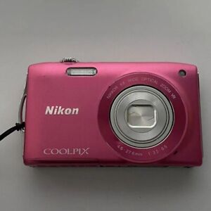 Nikon COOLPIX S3300 Strawberry Pink 6x Zoom 16.0MP Digital Camera From Japan F/S
