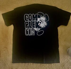 Girls Dont Cry Verdy COMPLEXCON 2022 LIMITED VICK T-SHIRT BLACK L
