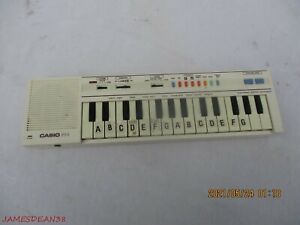 Vintage Casio PT-1 Mini Keyboard Synthesizer Made In Japan Ivory White Tested