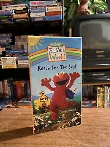 Elmo’s World Reach For Sky VHS RARE COLLECTIBLE ITEM