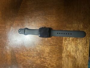 New ListingApple Watch Series 6 40mm Space Gray Aluminum Case with Black Sport Band -...