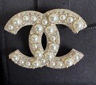 BRAND NEW CHANEL Pearl Crystal CC Gold Brooch Pin A64762 with Receipt