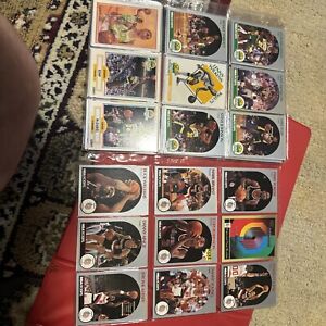 HUGE Vintage 90s NBA basketball card Binder Lot +/- 700 Cards