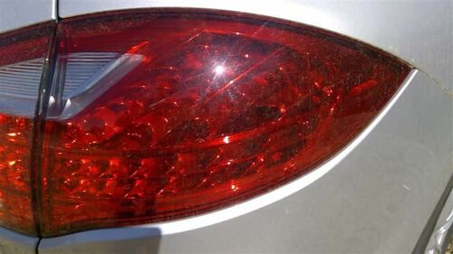 Passenger Tail Light Quarter Panel Mounted Fits 11-14 PORSCHE CAYENNE 350263 (For: 2013 Porsche Cayenne)