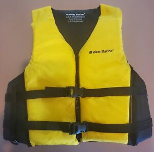 West Marine Life Vest Jacket Type IIl PDF Adult Size Small/Medium 32-40 in Chest