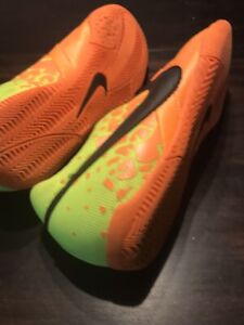 Nike Elastico II Indoor Soccer Cleats, Mens sz 7 Neon grn/Orange. These Are Mint