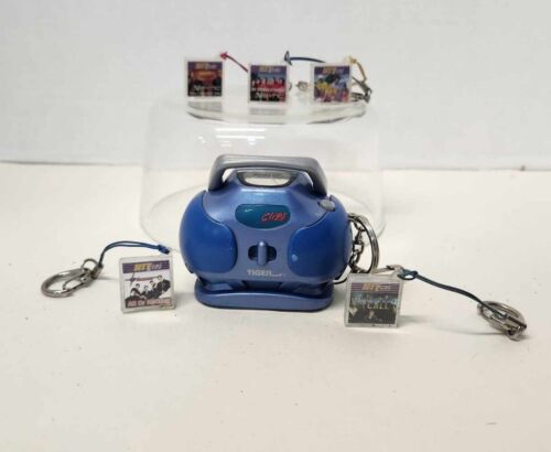 Vtg Tiger Hit Clips Player, 5 Clips- Player Not Working, Clips Untested