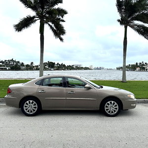 2007 Buick Lacrosse CXL ONLY 57K MILES CLEAN NON SMOKER LUCERNE