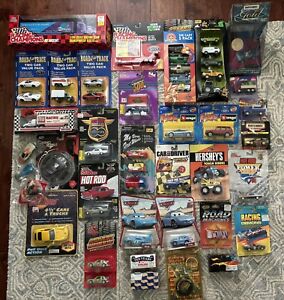 Huge Value - Big Lot of Die Cast Cars - Racing Champions, Matchbox, Maisto MORE