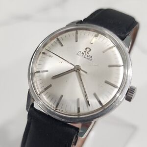 Vintage 1960s Men's Omega 17 Jewel Cal 550 Ref 165.002 Wrist Watch Running 35mm