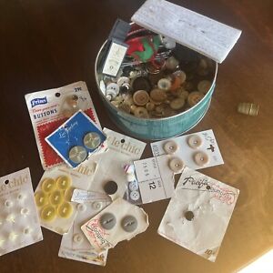 Estate  Button Lot Crafts  Sewing Mixed Sizes and Shapes Vintage Tin