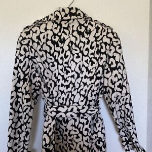 Alberto Makali Women’s Designer Trench Coat w/Belt Lined Button Epaulets Size 8